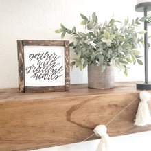 Load image into Gallery viewer, Gather With Grateful Hearts