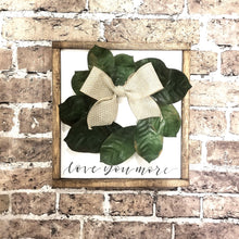 Load image into Gallery viewer, Customizable Sign With Wreath
